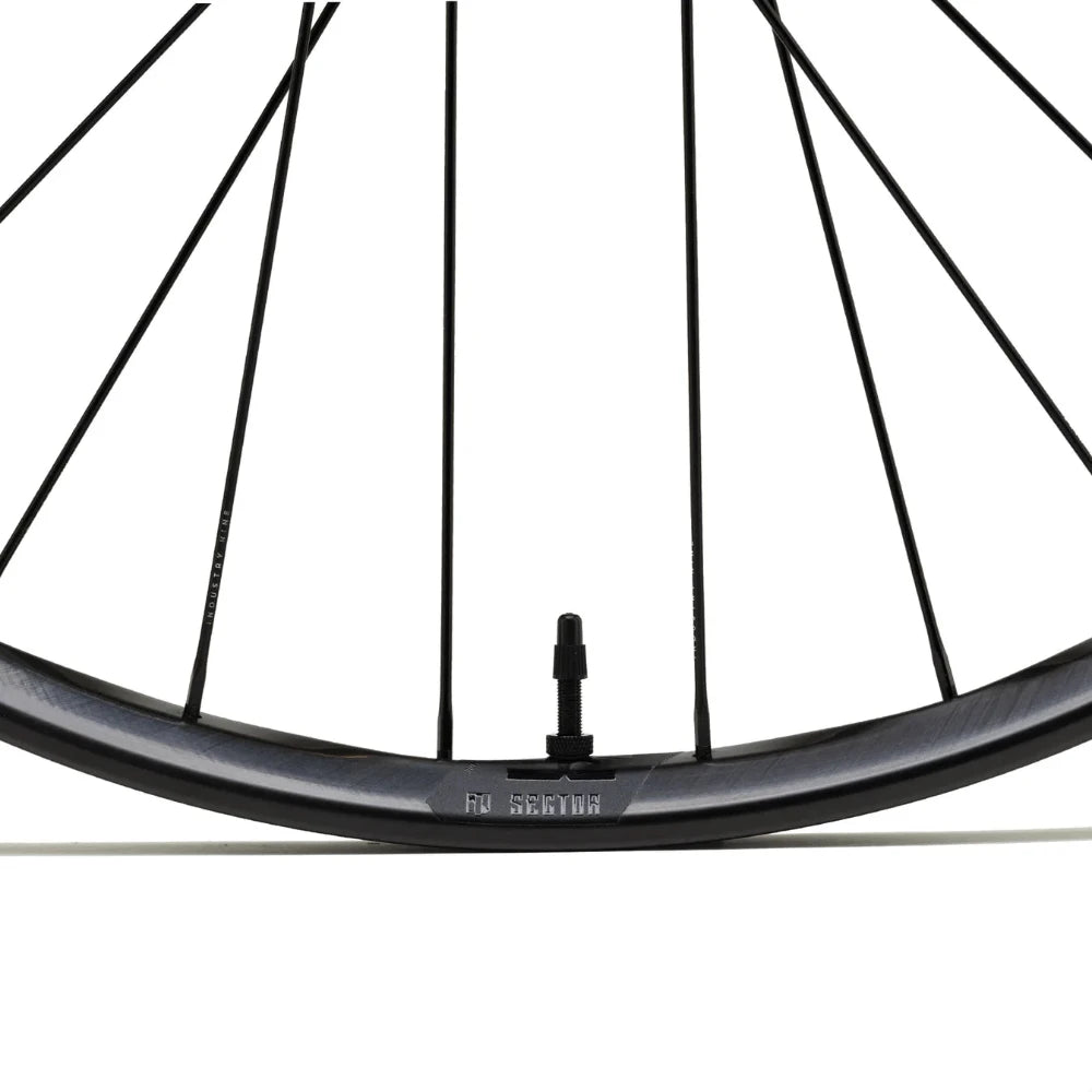 Hydra2 - Sector Carbon Front Wheel
