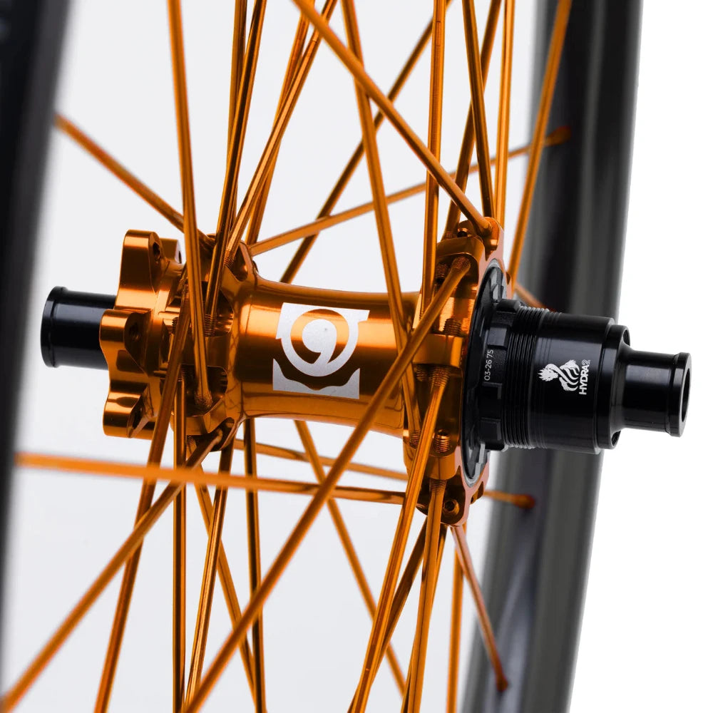 Hydra2 - Fuse Carbon Front Wheel