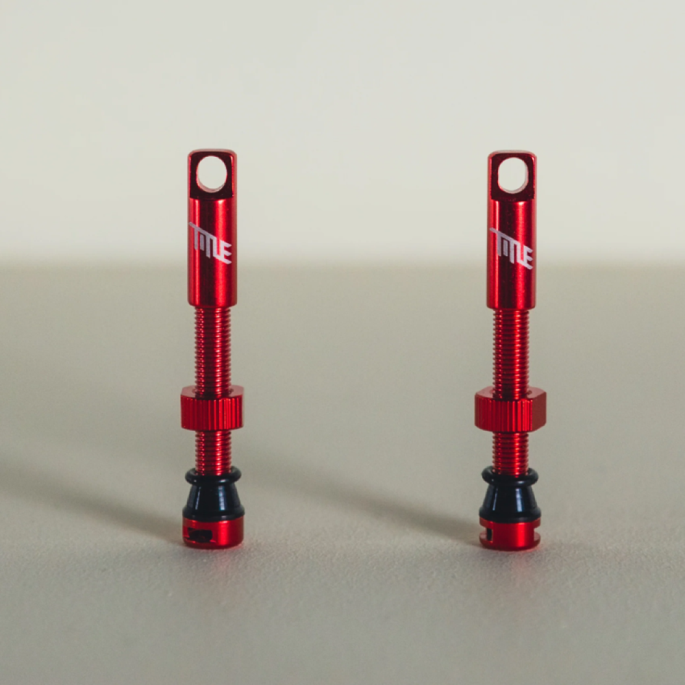 Red online tubeless valve