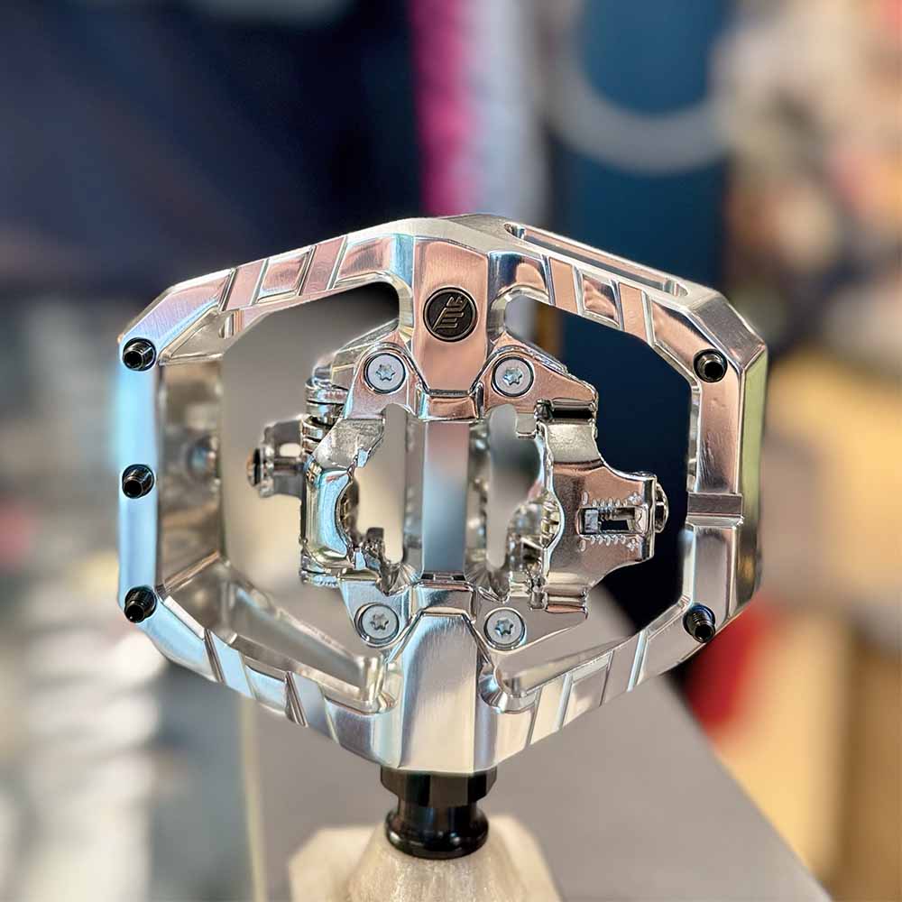 Connect Clipless Pedal