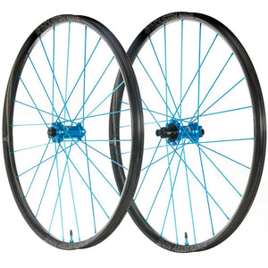 Hydra - Ultralite 300 Carbon Wheelset (Boost)