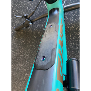 Santa Cruz Titanium Bolts for Frame Protection (Individual)